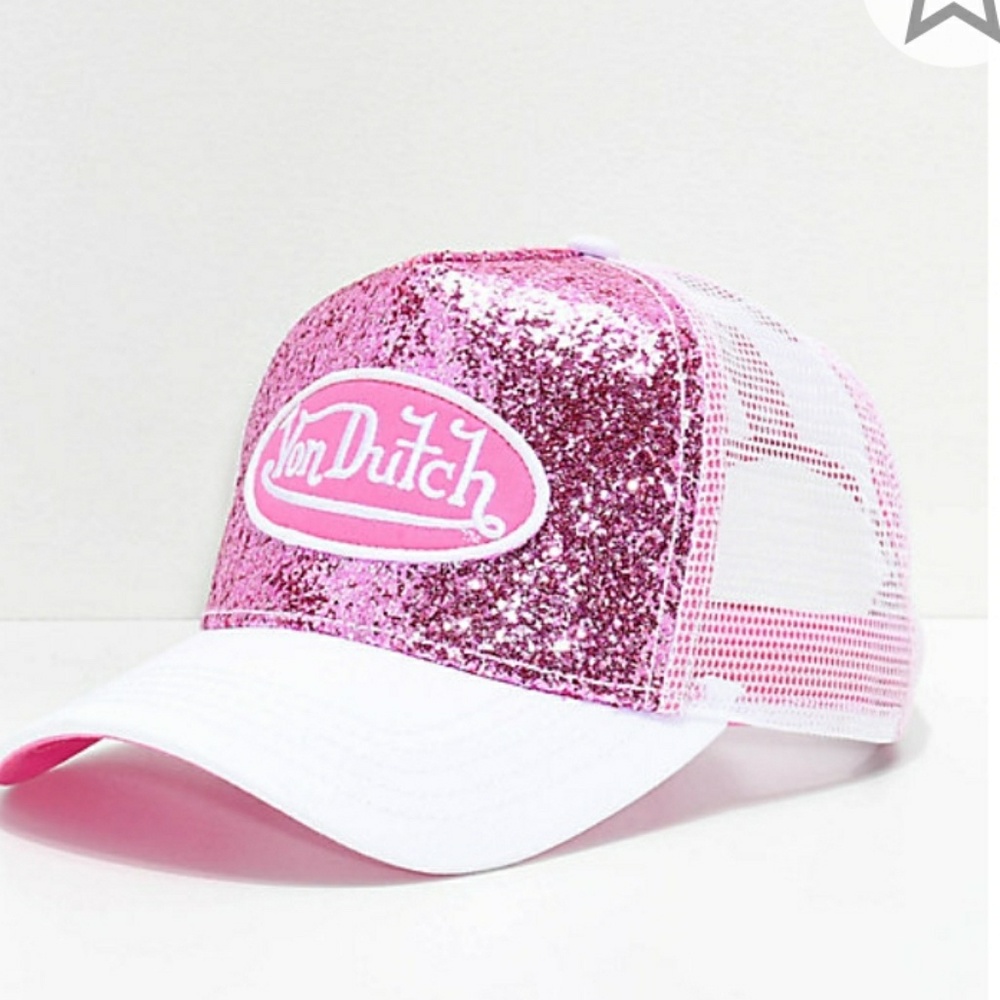 Von Dutch hat